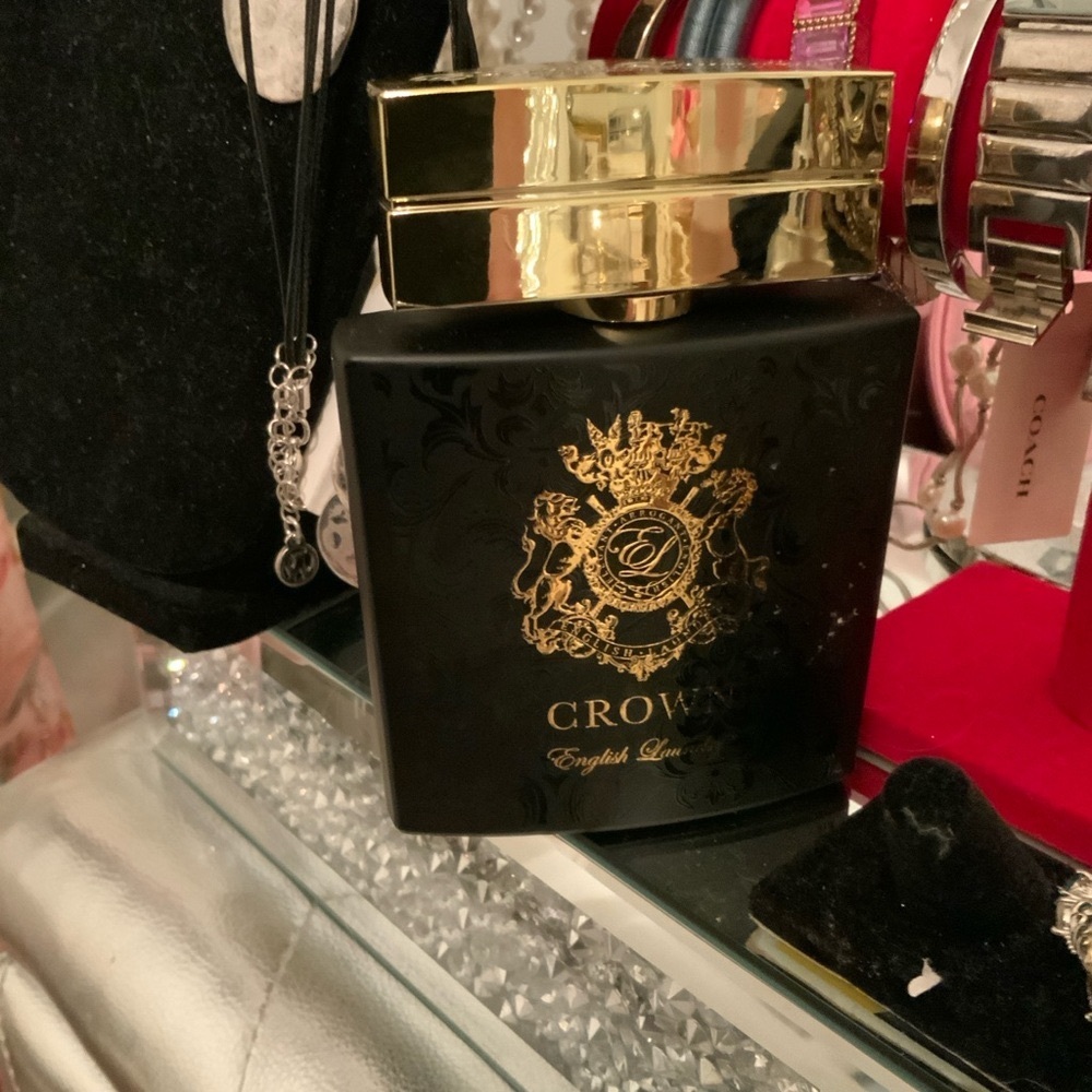 Crown English Laundry Black and Gold Perfume